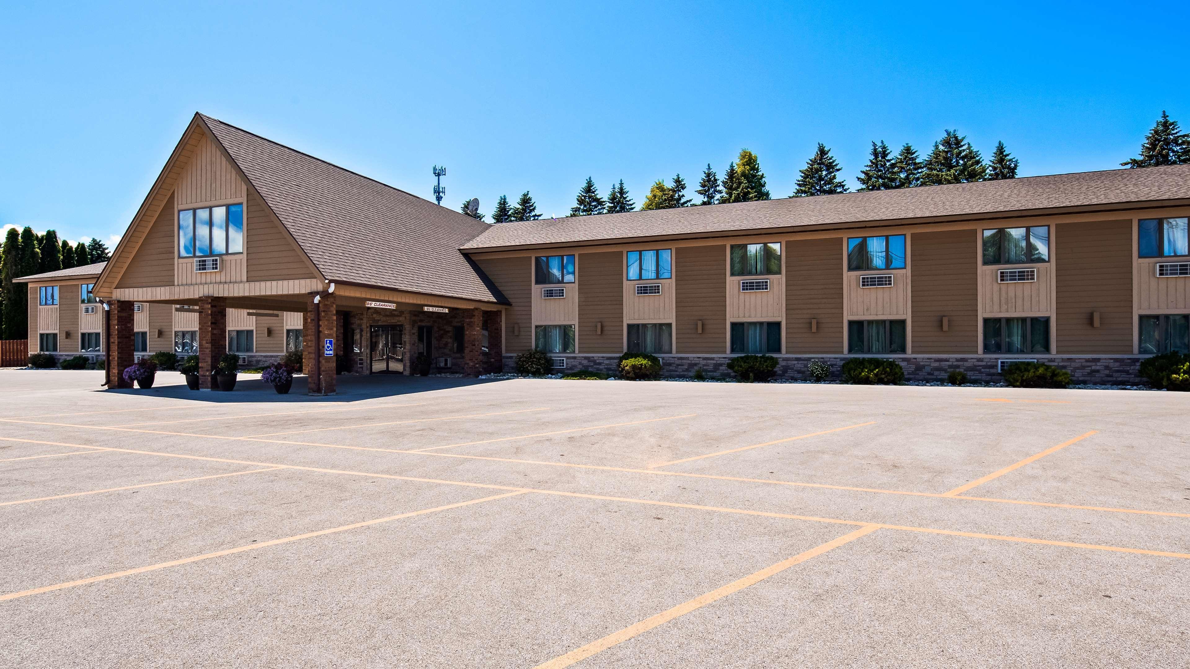 Best Western Maritime Inn Стерджен-Бей Экстерьер фото