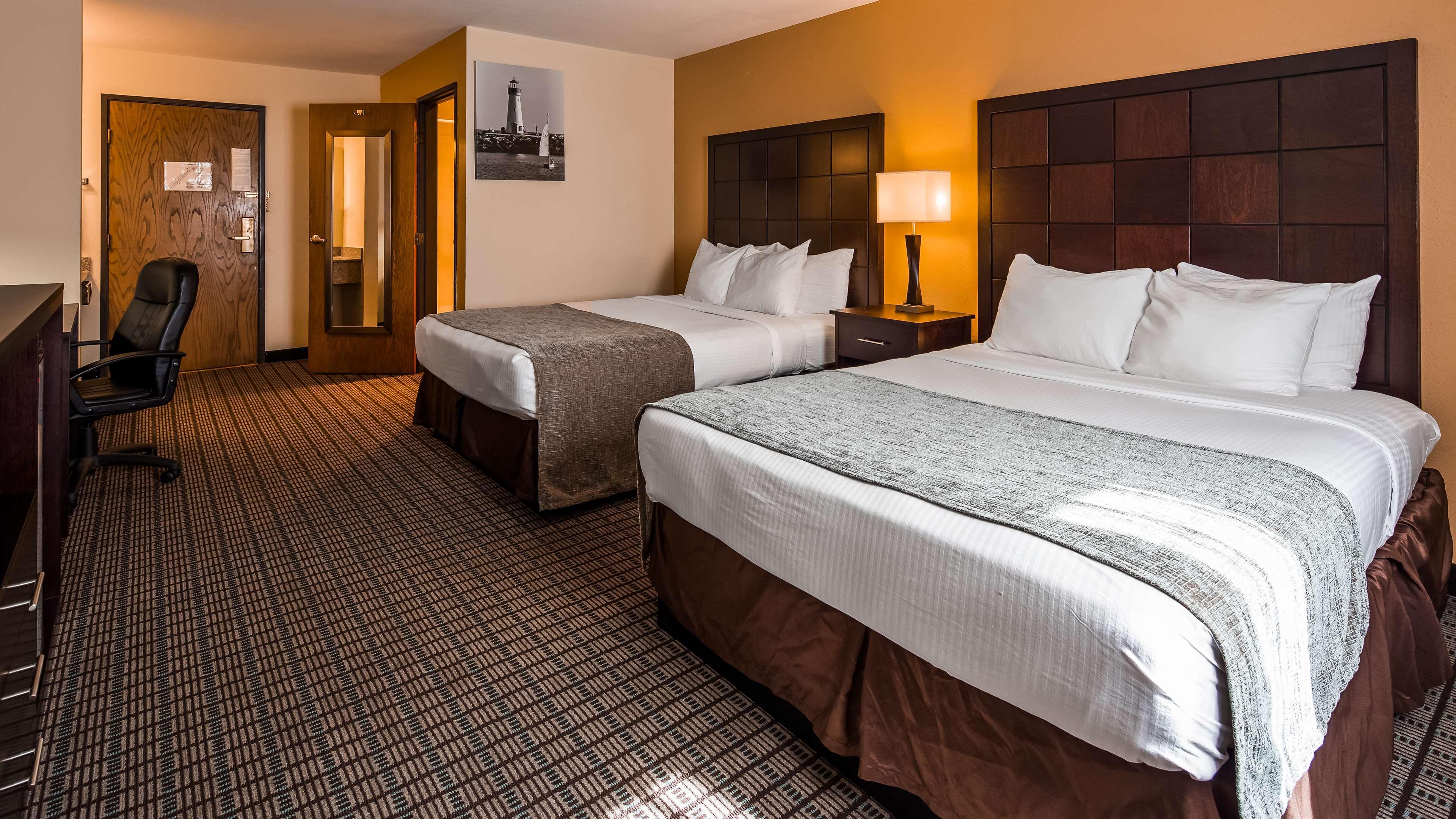 Best Western Maritime Inn Стерджен-Бей Экстерьер фото