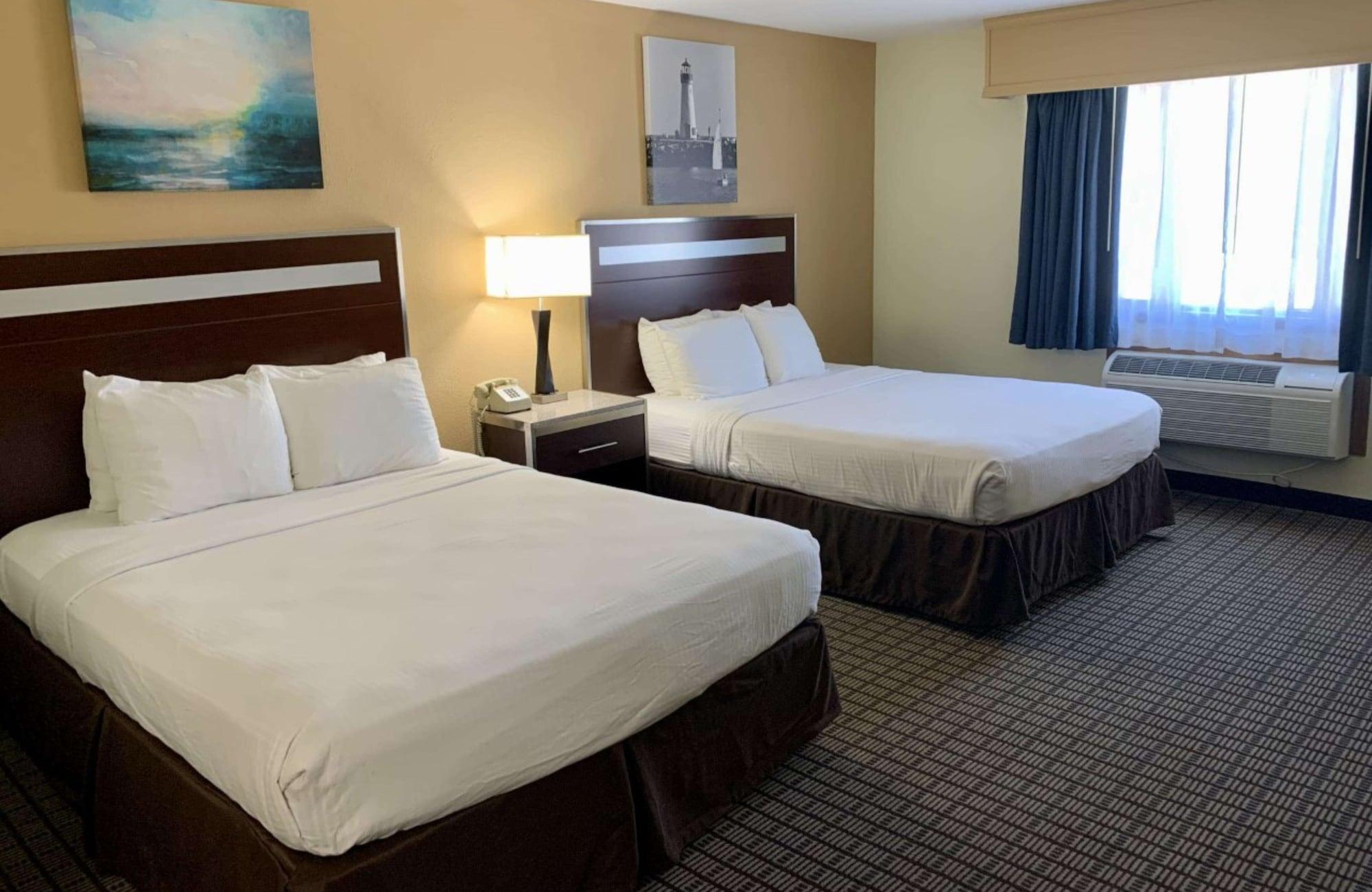 Best Western Maritime Inn Стерджен-Бей Экстерьер фото